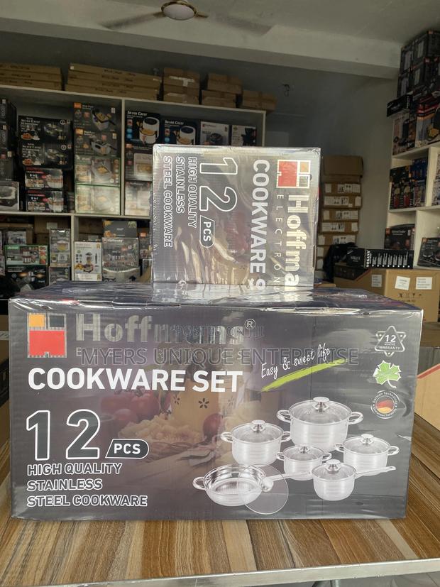 Everyday Perfect 12pc Cookware Set · Photo 1