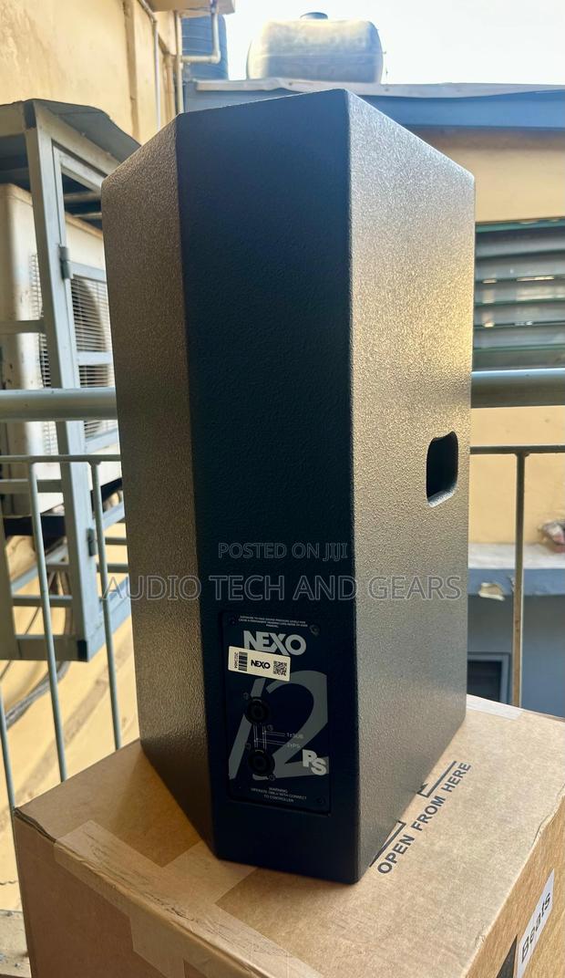 Nexo 15 Inches Short Range Speakers · Photo 2