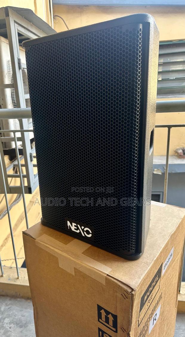 Nexo 15 Inches Short Range Speakers · Photo 1