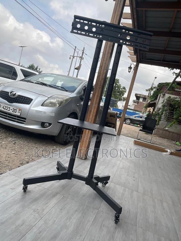 Professional 32–65” Tv Presentation Stand Mobile, Smooth Stable · Photo 1