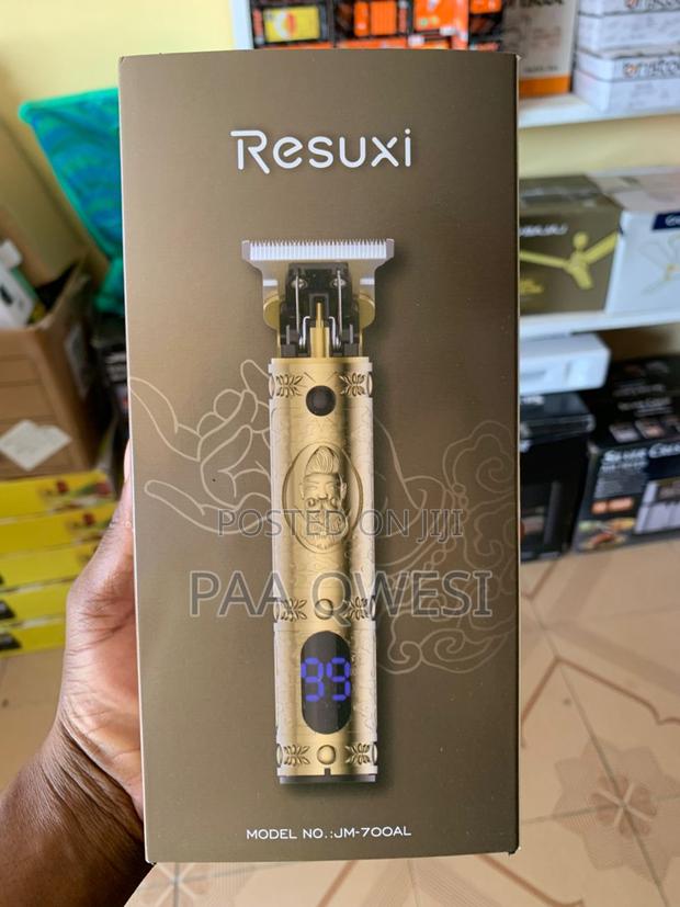 Resuxi Professional Electric Shaver for Men · Photo 1