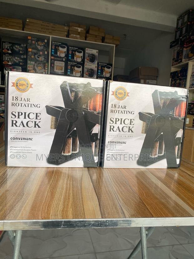 360 Rotating Spice Rack 18pcs · Photo 1
