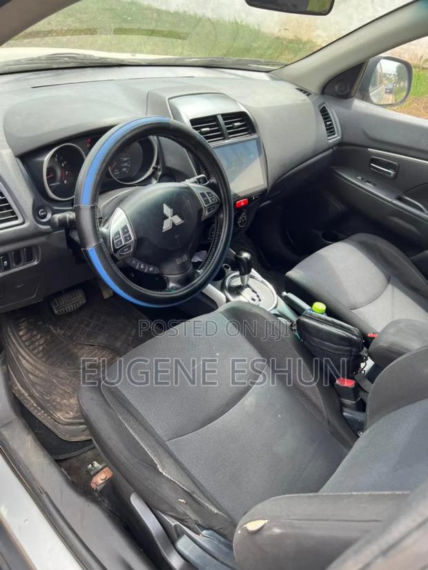 Mitsubishi Outlander 2013 Silver · Photo 8