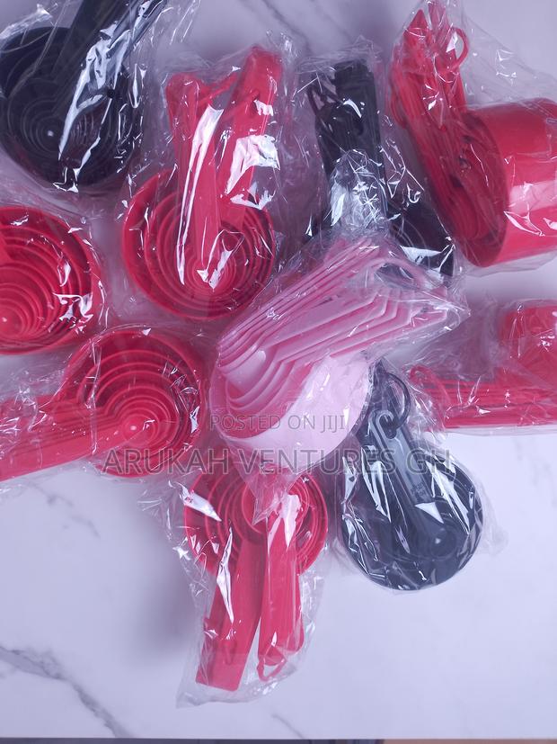 Measuring Cups And Spoons · Photo 1