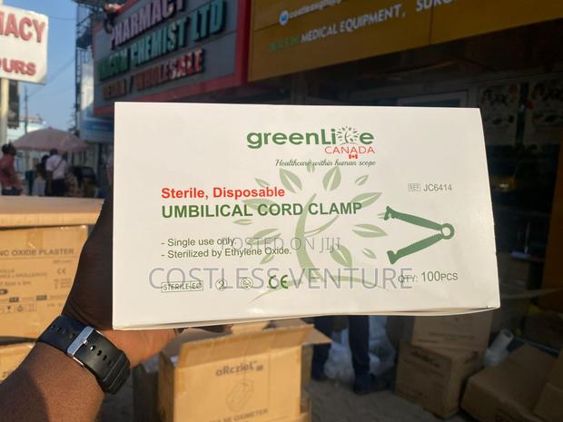 Greenlife Sterile Umblical Cord Clamp · Photo 1