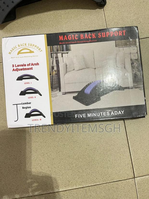 Back Waist Stretcher Massager Board Device · Photo 3