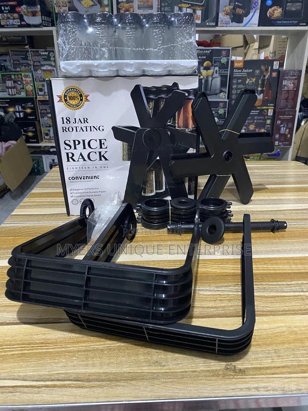 Easy to Access 18pcs Spice 360 Spice Rack · Photo 1