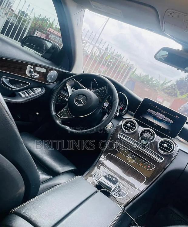 Mercedes Benz C300 Available for Rentals Now! · Photo 4