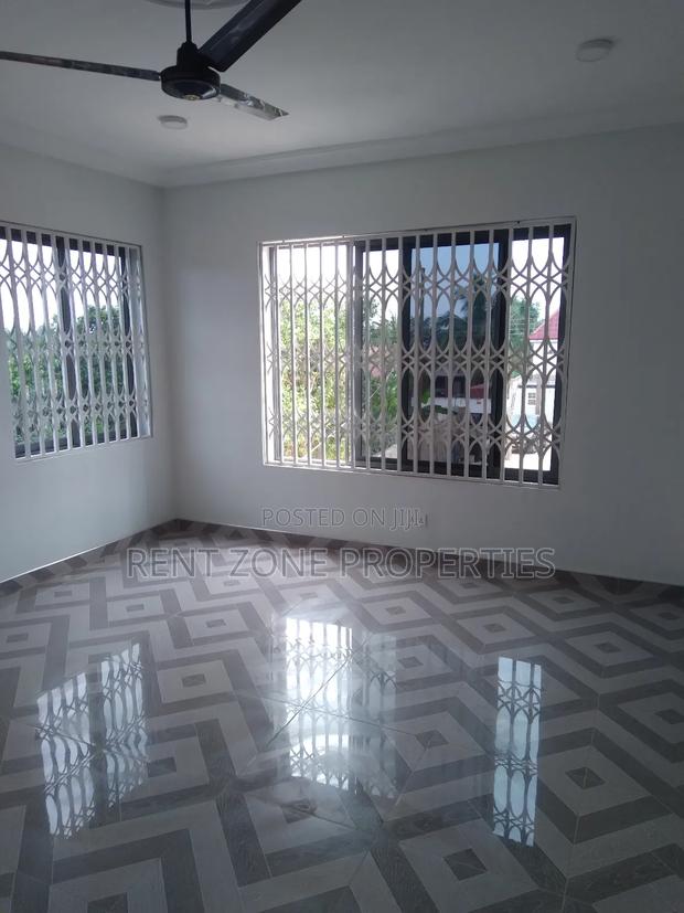 2bdrm Apartment in Ofankor for rent · Photo 7