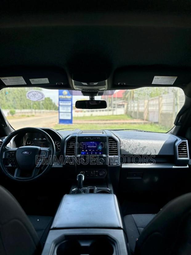 Ford F-150 2019 Black · Photo 5
