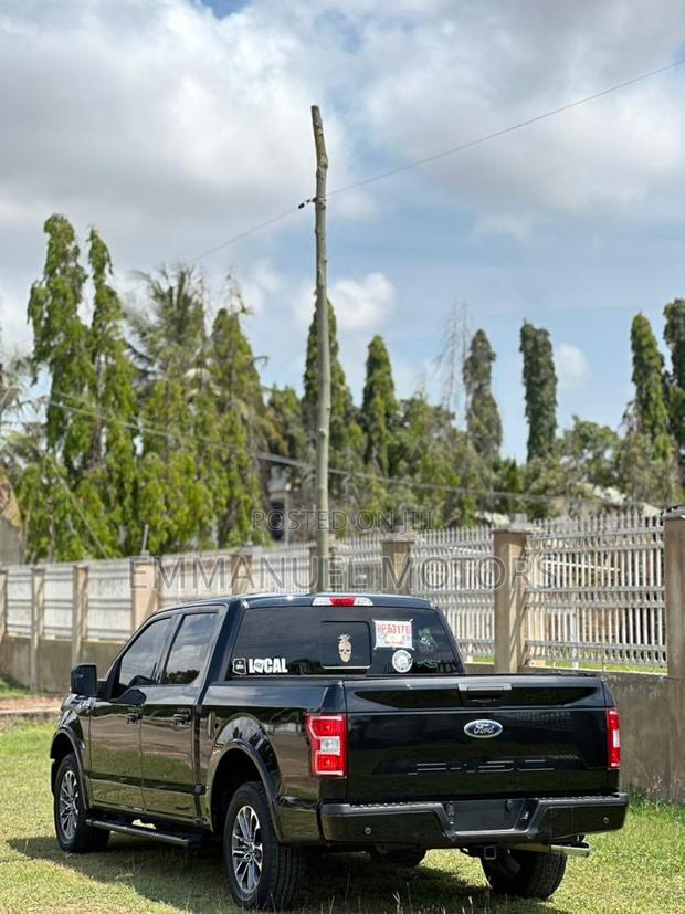 Ford F-150 2019 Black · Photo 3