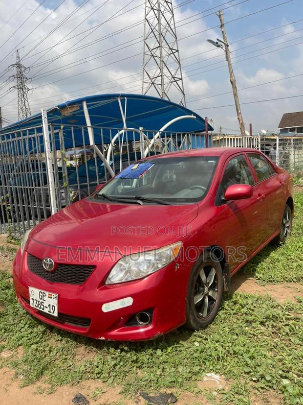 Toyota Corolla 2009 Red · Photo 5