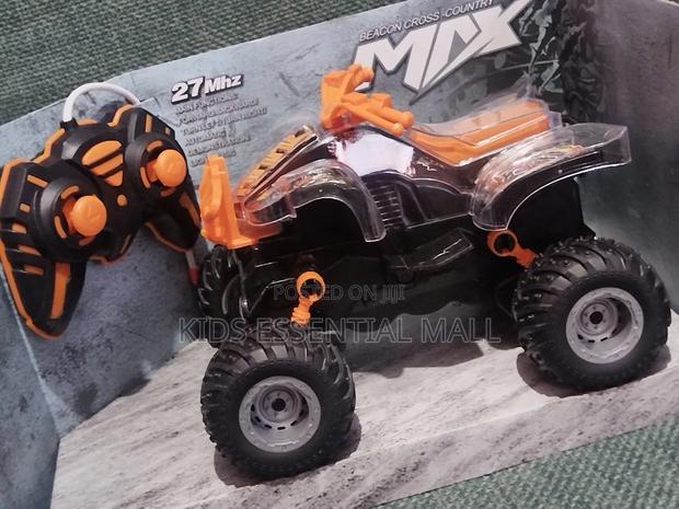 Climbing Remote C Car for Kids · Photo 2