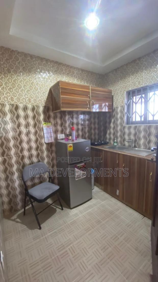 Furnished Studio Apartment in Madev Realty, Tesano for rent · Photo 2