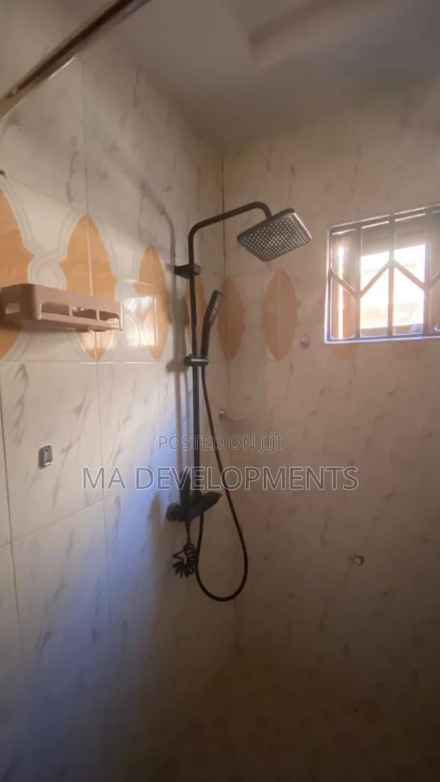 Furnished Studio Apartment in Madev Realty, Tesano for rent · Photo 5