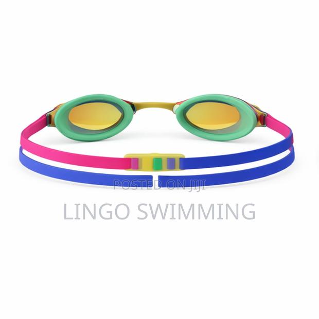 Competitive Swimming Goggles (Unisex) · Photo 2