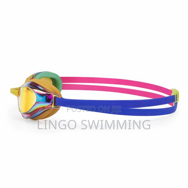 Competitive Swimming Goggles (Unisex) · Photo 3