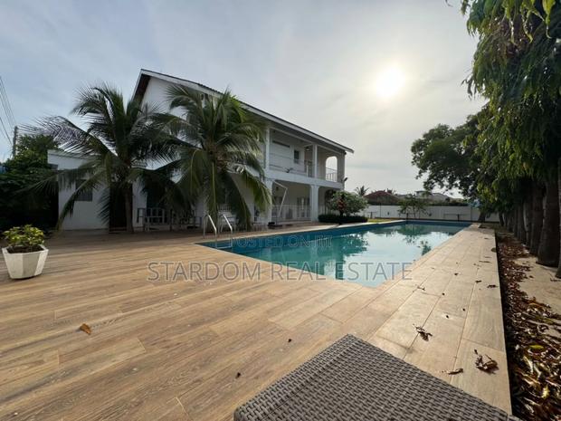 Furnished 4bdrm Mansion in Airport Hills for sale · Photo 1