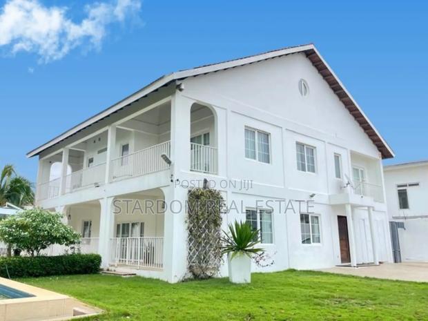 Furnished 4bdrm Mansion in Airport Hills for sale · Photo 2