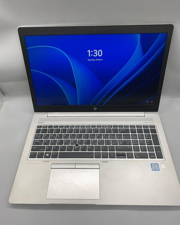 Laptop HP EliteBook 840 G5 8GB Intel Core I5 SSD 256GB · Photo 2
