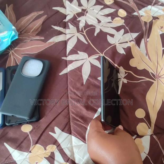 Xiaomi Redmi Note 14 Pro 256 GB Red · Photo 3