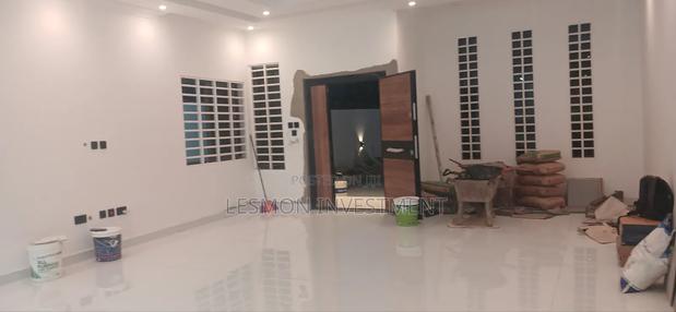 3bdrm House in Lesmon Invesment, Sakumono for sale · Photo 1