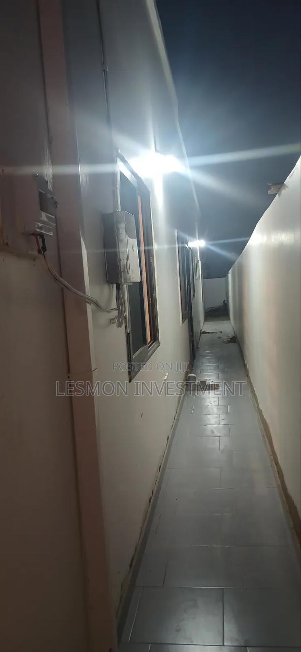 3bdrm House in Lesmon Invesment, Sakumono for sale · Photo 2