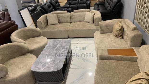 A Royal Beautiful Sofa Set · Photo 2