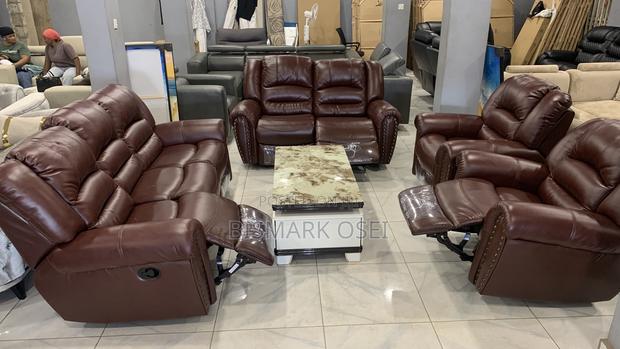 Automatic Recliner Sofa Set · Photo 1