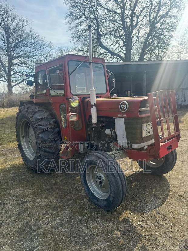 Massey Ferguson 175 · Photo 3