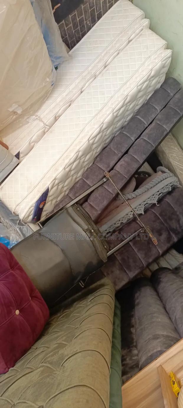 Quality And Comfortable King Size Mattress 14" โคโค๐๐ฅฐ๐ฏ๐ ยท Photo 1