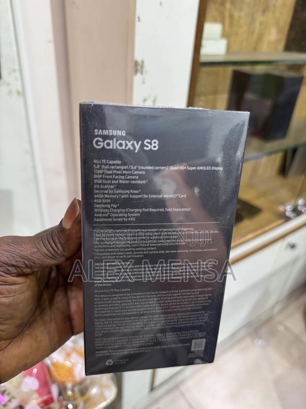 New Samsung Galaxy S8 64 GB Black · Photo 2