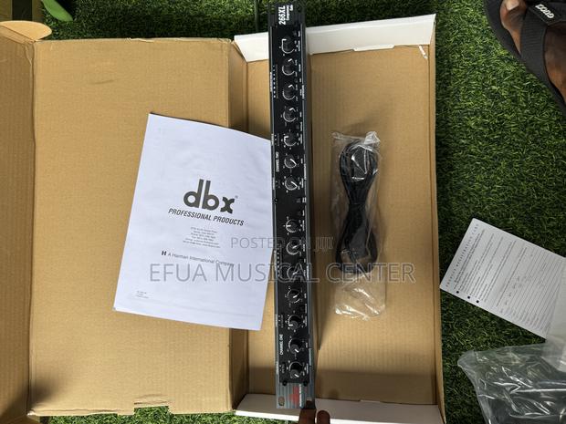 DBX 234/234xl Professional Audio Crossover · Photo 3