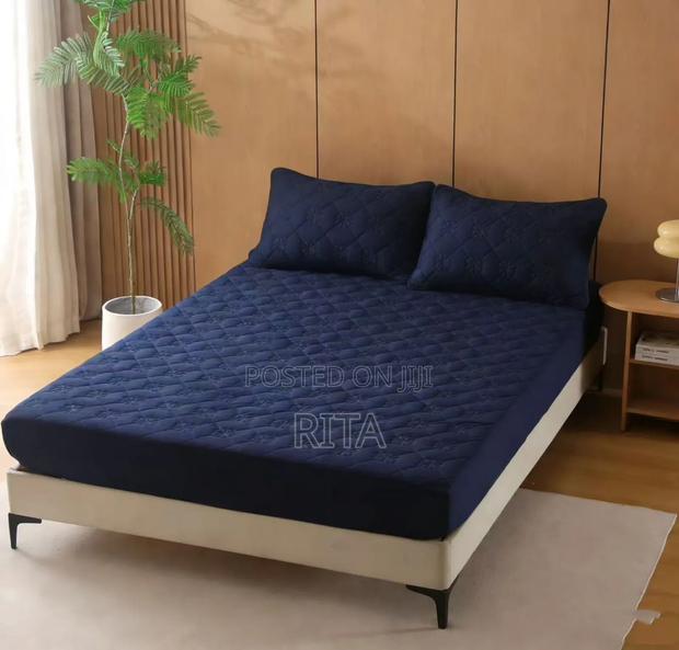 Water Proof Bedsheet · Photo 1