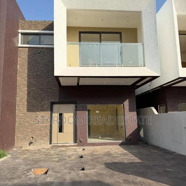 3bdrm Duplex in East Legon Hills for sale · Photo 1