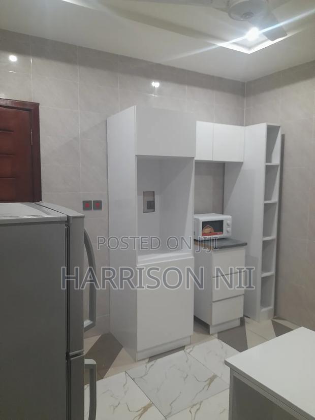 Furnished 2bdrm Apartment in Asylumdown, NPP Office Area for rent · Photo 5