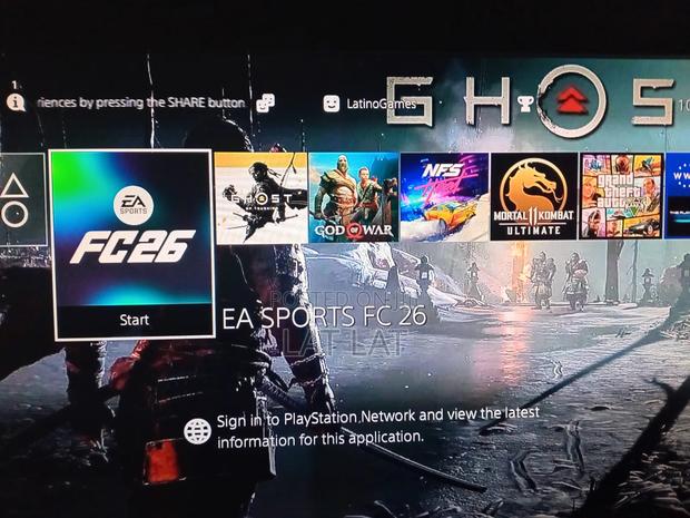 Ps4 Slin With 6 Games. Fc 27 Included · Photo 2