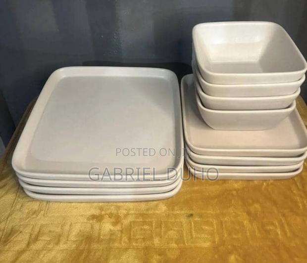 12pcs Square Dinner Set · Photo 1
