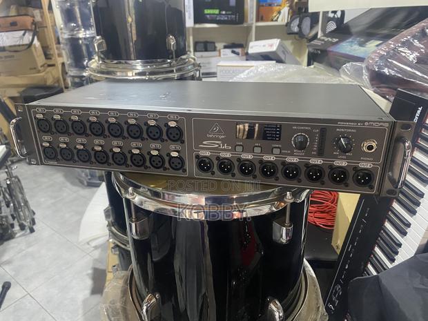 Behringer S16 Stage Box · Photo 2