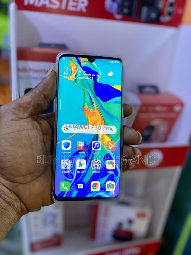 Huawei P30 Pro 128 GB Blue · Photo 1