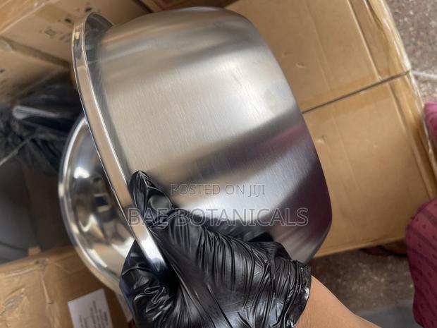 Stainless Steel Bowl (10 Liters) · Photo 2