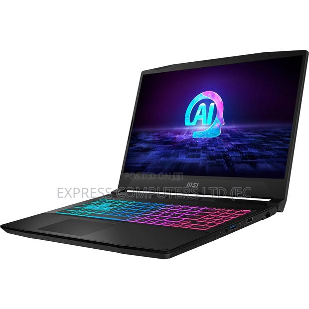 New Laptop MSI Katana 17 32GB AMD Ryzen 9 SSHD (Hybrid) 1T · Photo 4
