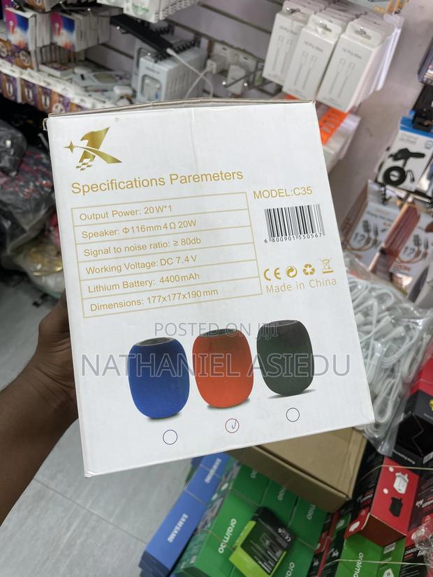 C35 Portable Loudspeaker · Photo 5