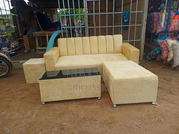 Quality Italian Cream Material Sofa · Photo 1