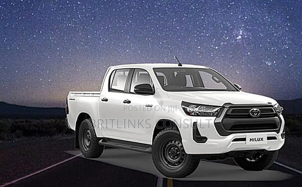 Toyota Hilux Pickup Truck Available for Rentals Now! · Photo 1