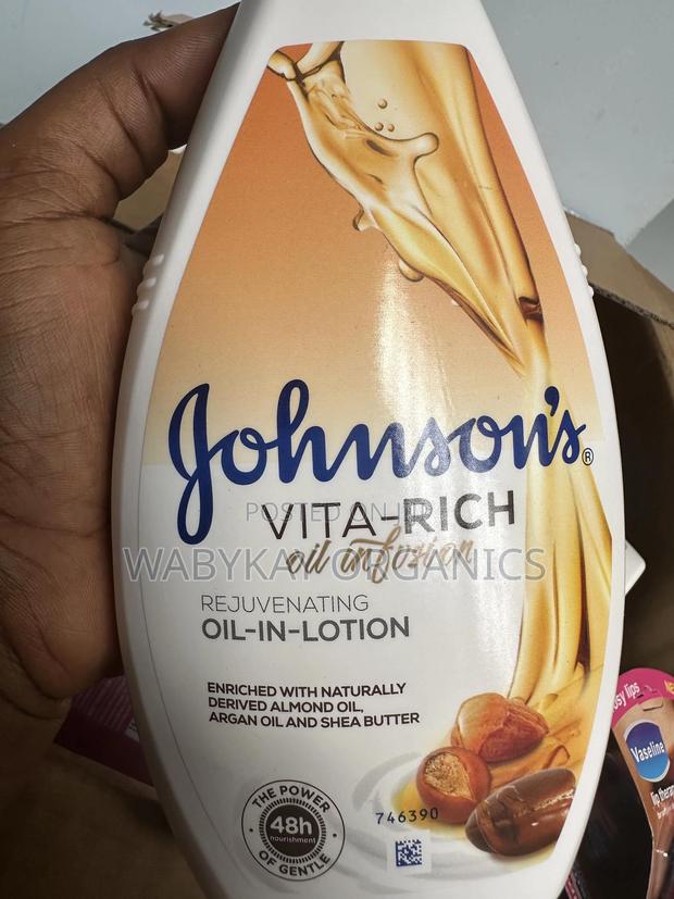 Johnson Vita Rich Body Cream · Photo 2