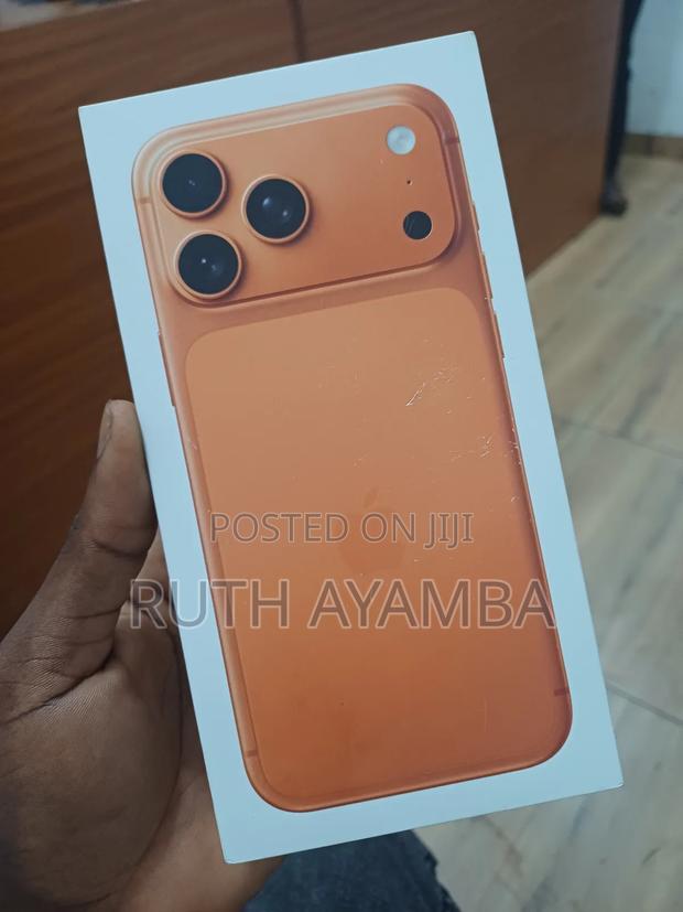 New Apple iPhone XR 128 GB Orange · Photo 1