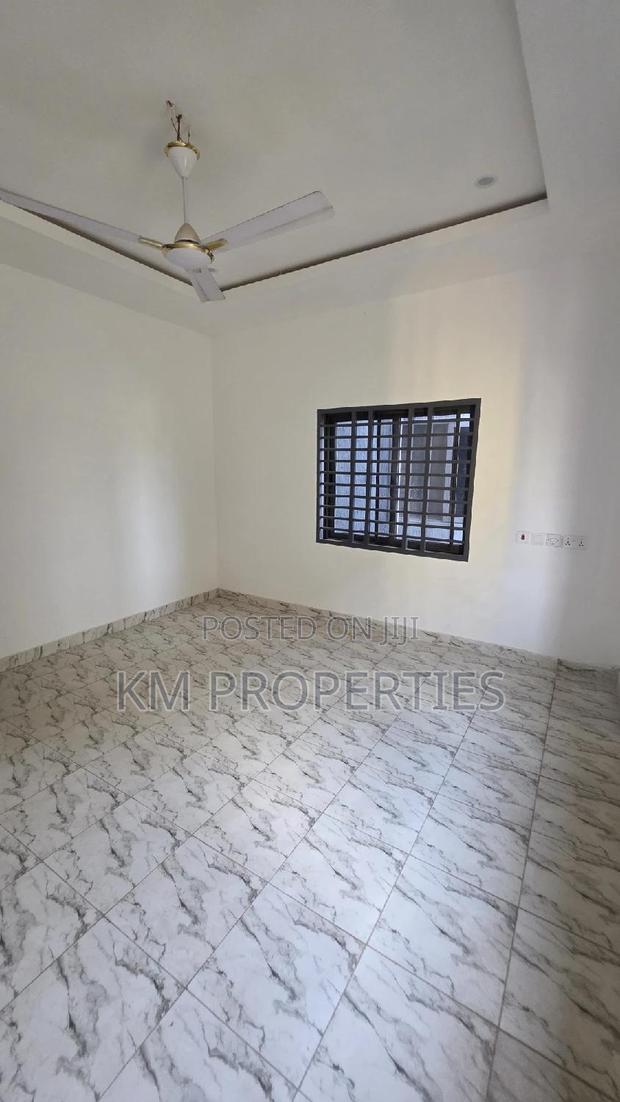 1bdrm Apartment in Agbogba for rent · Photo 3