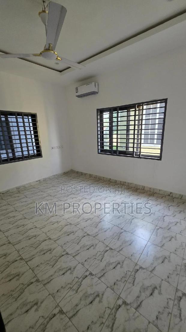 1bdrm Apartment in Agbogba for rent · Photo 4