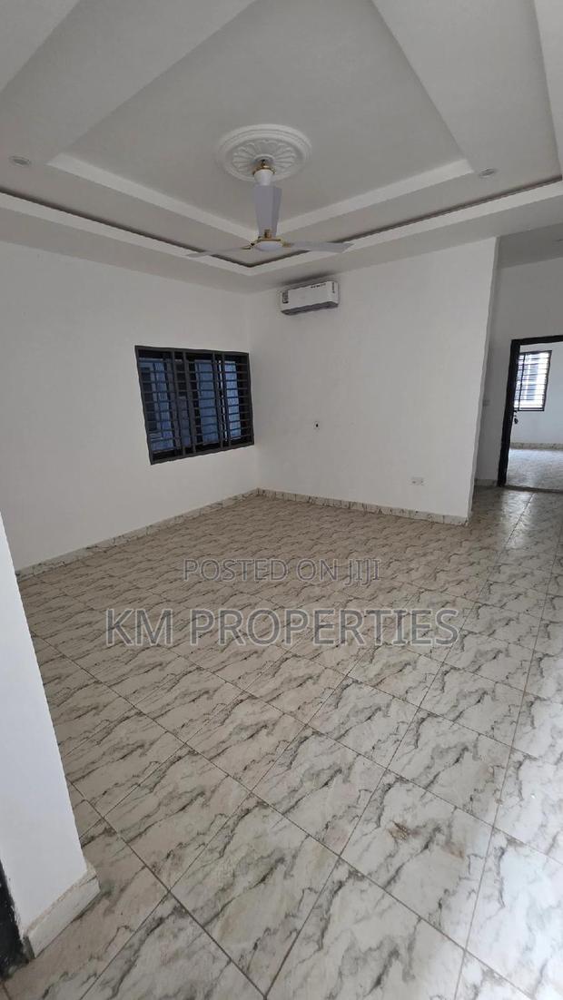 1bdrm Apartment in Agbogba for rent · Photo 5